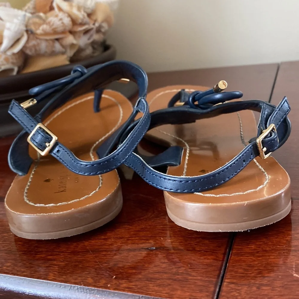 Kate Spade Carolina Navy Blue SZ 6 Nautical Yacht Club Preppy Bow Thong Sandals